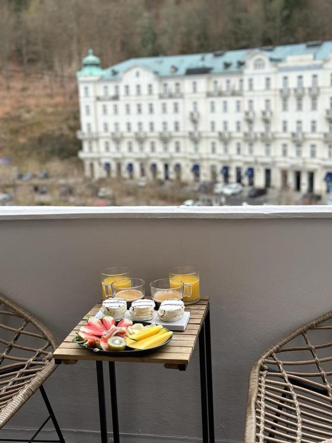 Riverside Apartment Karlsbad Buitenkant foto